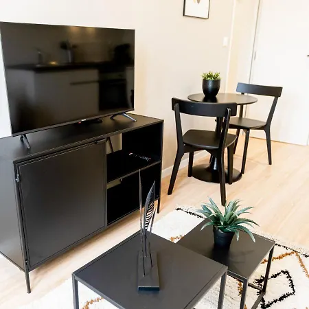 Le Moderne - Beau T2 - Belle Vue Sur Les Quais - Centre - Tram *