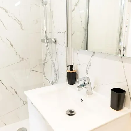 Le Moderne - Beau T2 - Belle Vue Sur Les Quais - Centre - Tram *