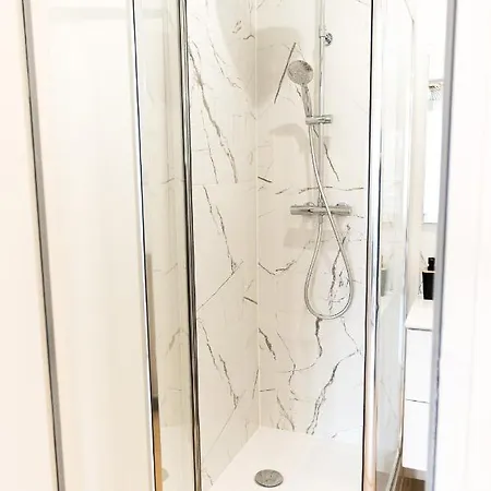 Le Moderne - Beau T2 - Belle Vue Sur Les Quais - Centre - Tram Apartamento *