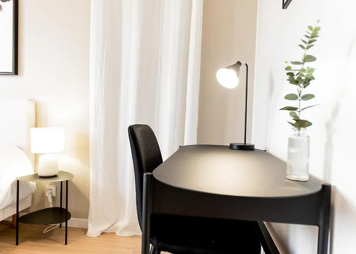 Le Moderne - Beau T2 - Belle Vue Sur Les Quais - Centre - Tram Apartment Le Mans