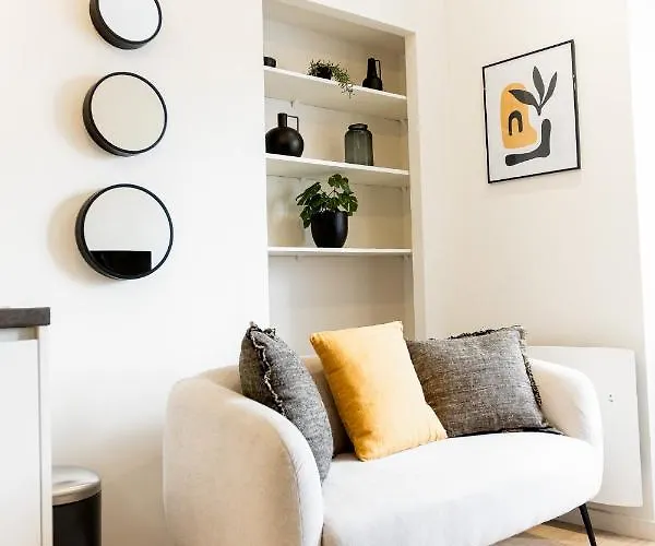 Le Moderne - Beau T2 - Belle Vue Sur Les Quais - Centre - Tram Apartment