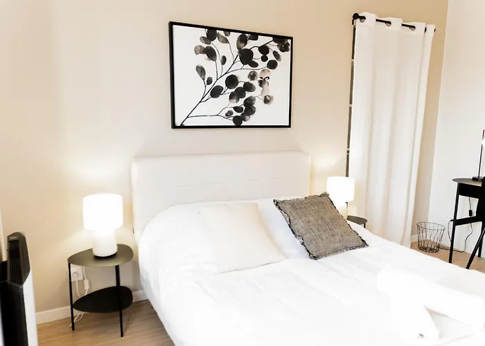 Le Moderne - Beau T2 - Belle Vue Sur Les Quais - Centre - Tram Apartment Le Mans